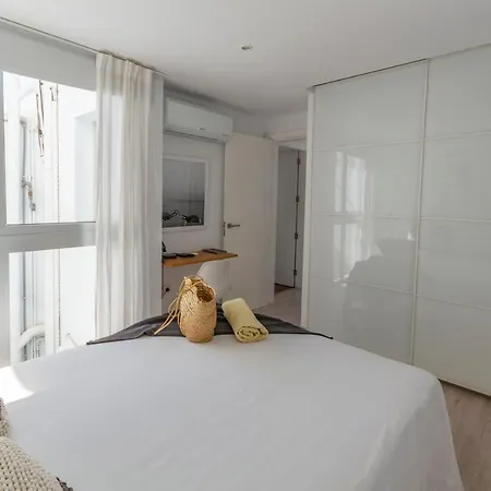 Cozy And Sea Views Private Terrace Apartamento